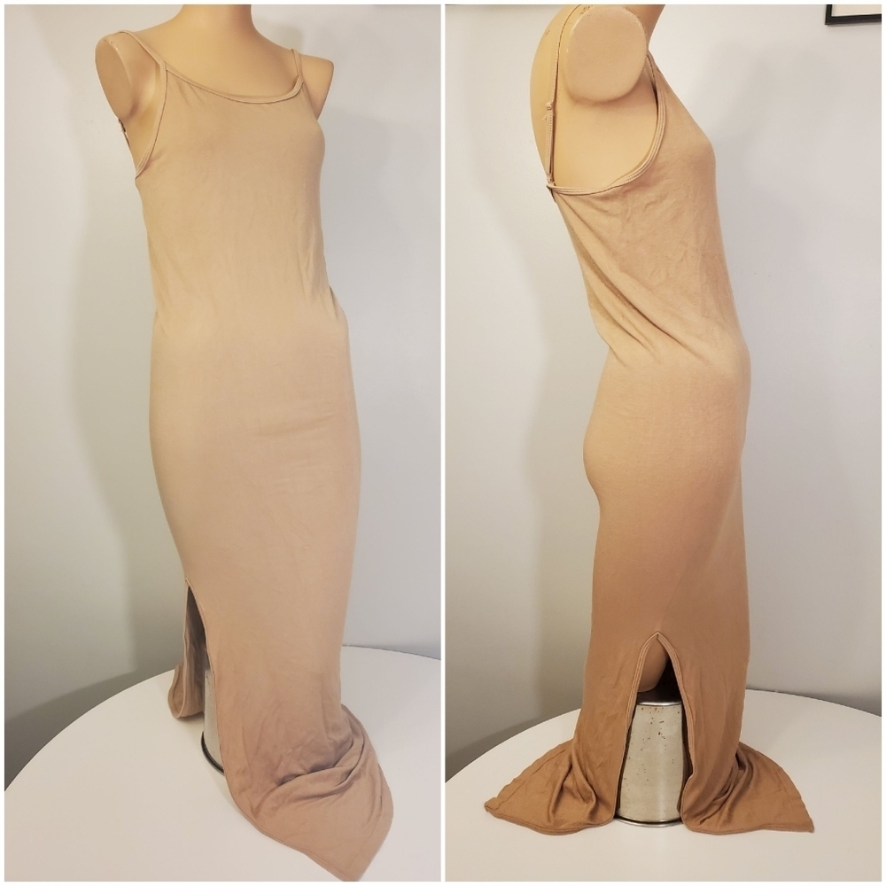 🌼Host Pick🌼Forever 21 Nude/Tan Long Dress